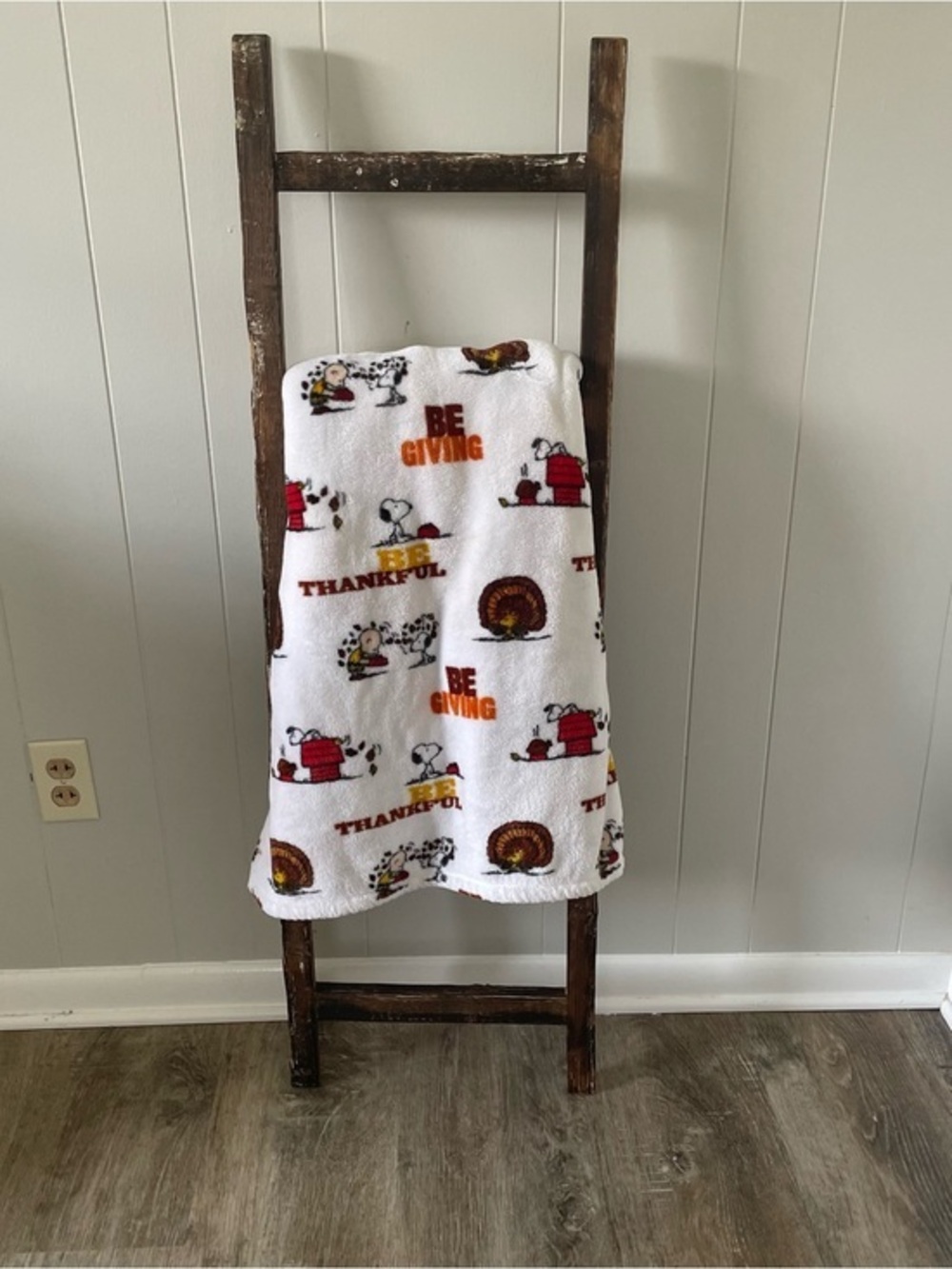 Peanuts Snoopy Thanksgiving Fleece Throw Blanket 50” x 70” Berkshire Be Thankful